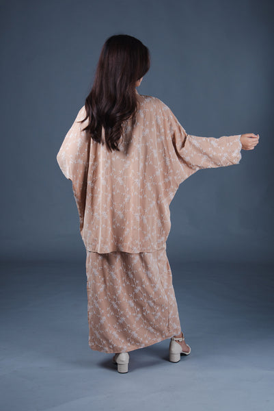 Gardenia Embroidery Batwing Kurung Set - Beige