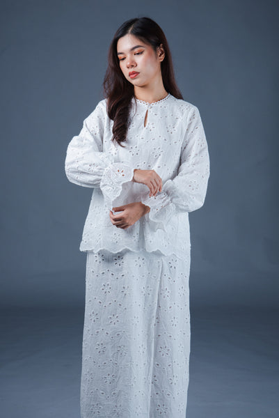 Queenie Eyelets Kurung Set - White