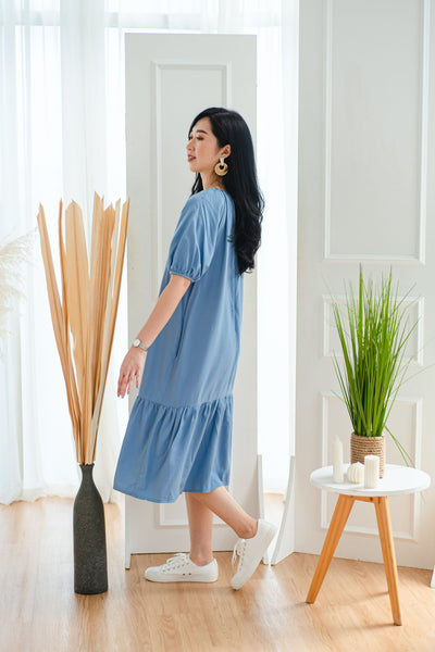 Pennelope Gathered Dropwaist Dress in Sky Blue