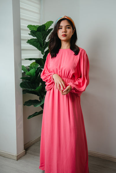 Melrose Label: Akiya Long Dress in Fresh Peach