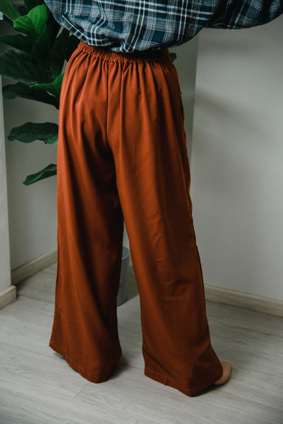 Melrose Label: Mia Palazzo Pants in Coco