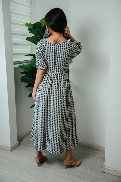 Ranne Gingham Embrodery Dress in Black