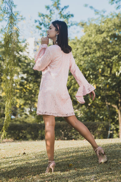 Melrose Label: Adie Long Lace Top in SoftPink