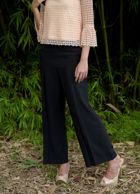 Melrose Label: Fold Work Pants in Black