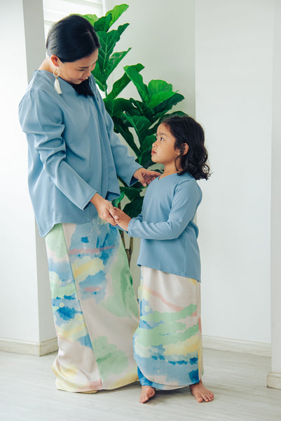 Melrose Label: Aisy Kurung Set - Blue | Adult