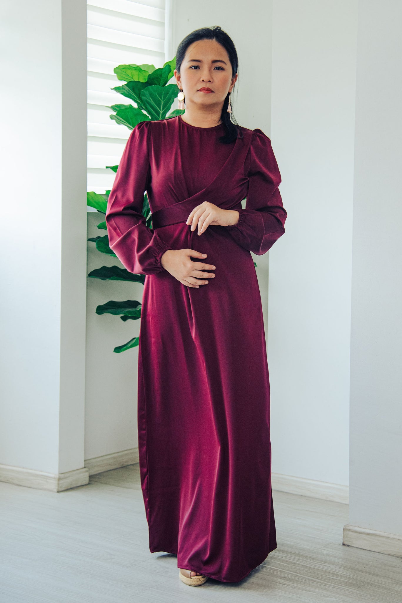 Melrose Label: Amelia CrossFront Maxi Dress in Maroon